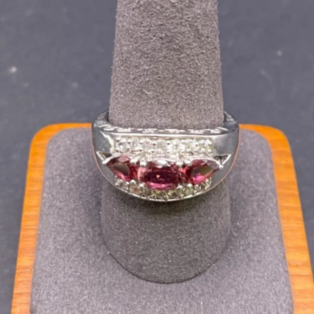RJ INDIA 925 Sterling Silver Red Garnet Cubic Zirconia 3-Stone Band Ring Sz 9.75